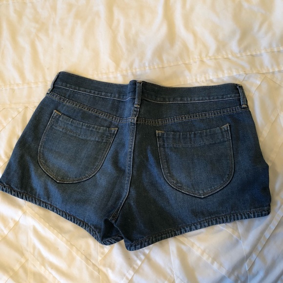 Old Navy Jean Shorts! - Picture 5 of 7